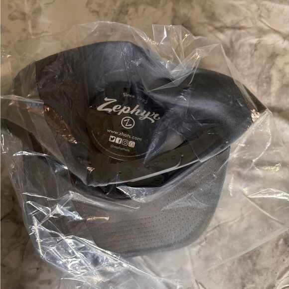 Gray NC Tarheels Hat‎ NWT - Picture 3 of 4